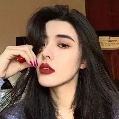 炽夜$新版：入夜，对她上瘾